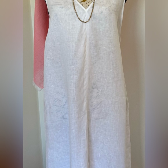 Ref🌻🌻 Linen Dress NWT.   Reformation Monique Dresss Medium White Dress w Slit - Picture 8 of 9